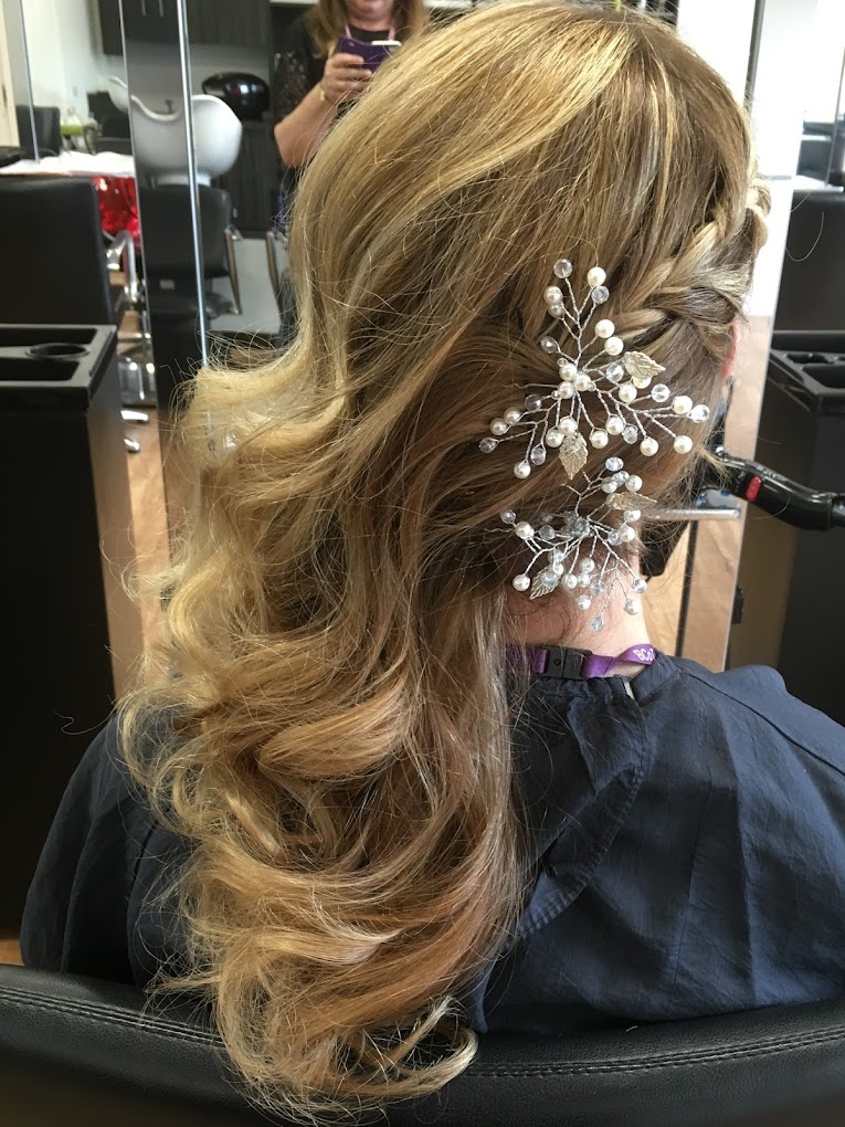 Bridal hair Newbury
